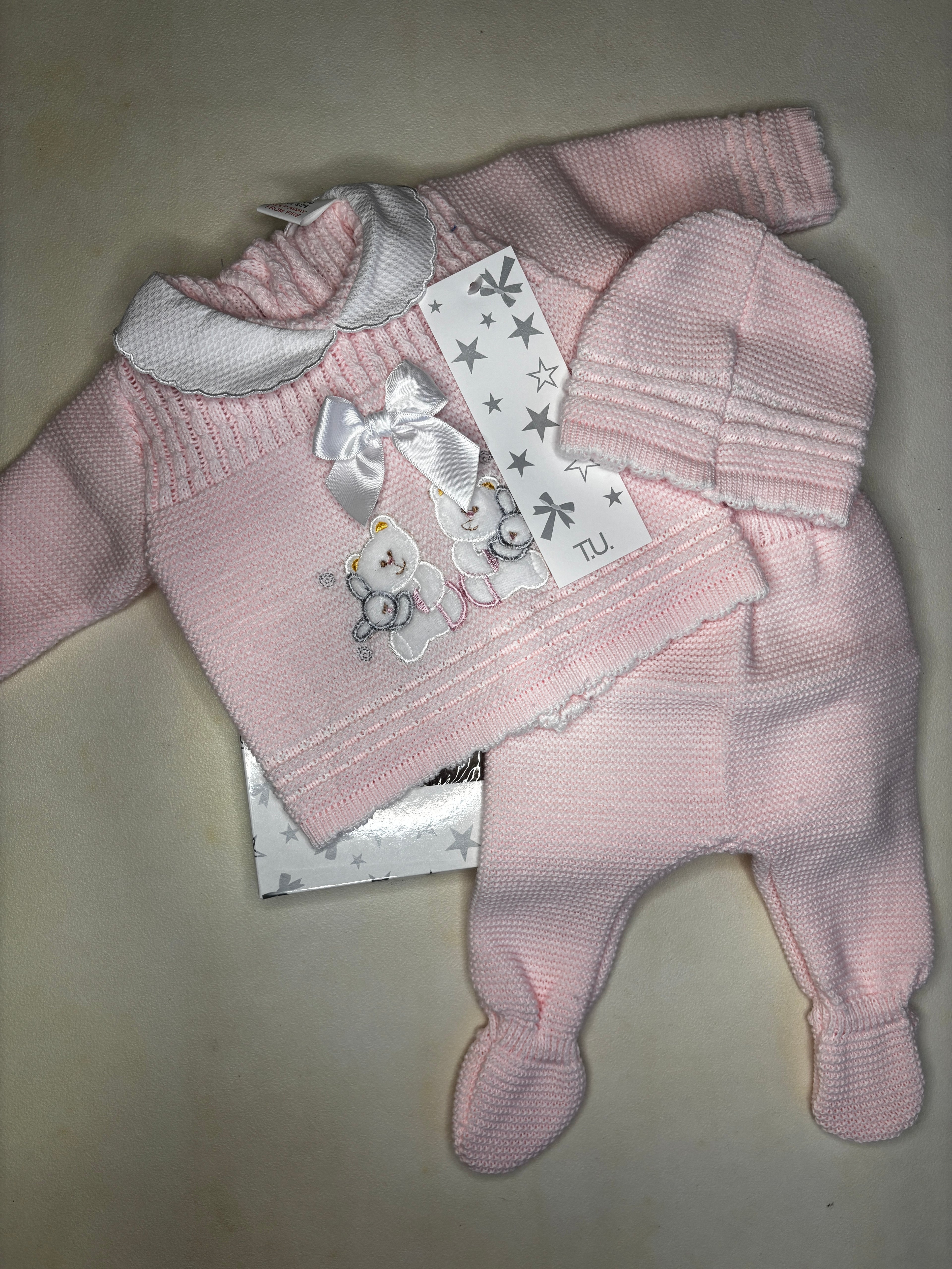 Knitted 3 Piece Box Set - Pink